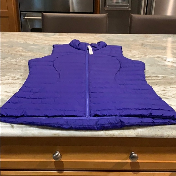 lululemon athletica Jackets & Blazers - Women’s Luluemon “Pack It Down Vest”
